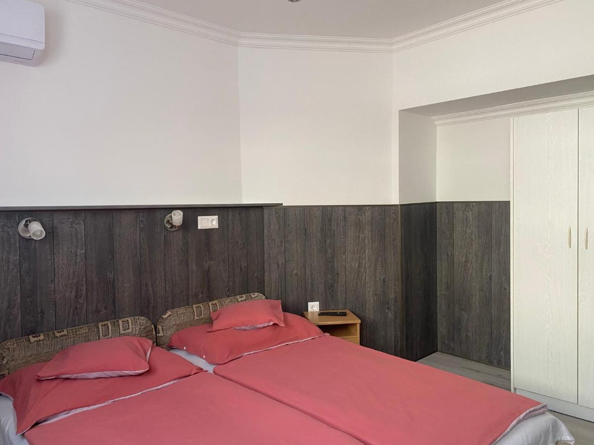 Holiday Apartmanhaz Балатонфюред Екстер'єр фото